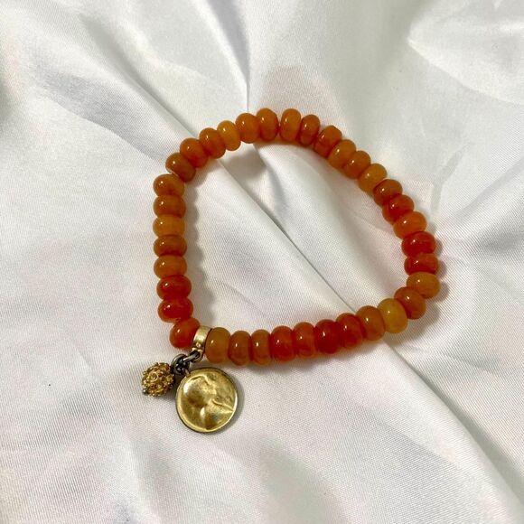 Jewelry - Vintage Orange Carnelian Gold Toned Small Charm Bracelet